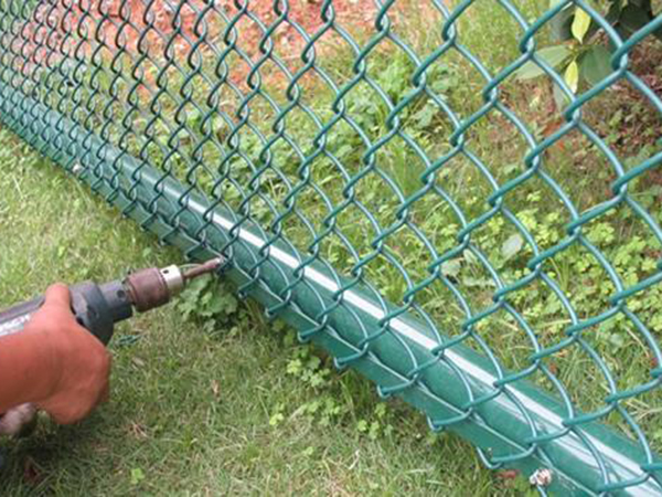 廣西勾花護(hù)欄網(wǎng)