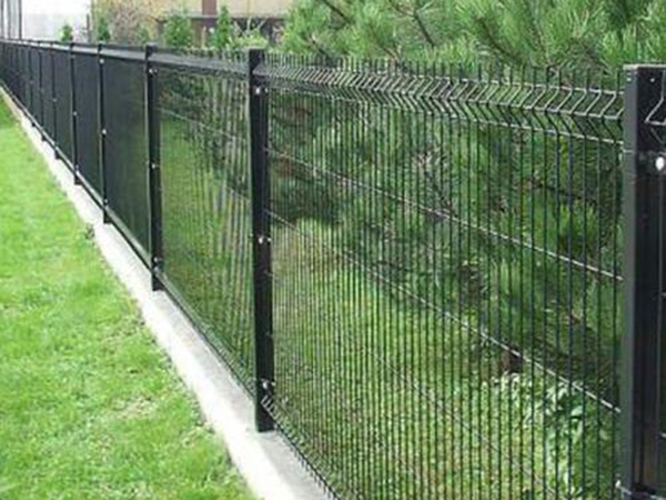 廣西鐵絲網隔離柵圖片2 廣西鐵絲網隔離柵圖片2