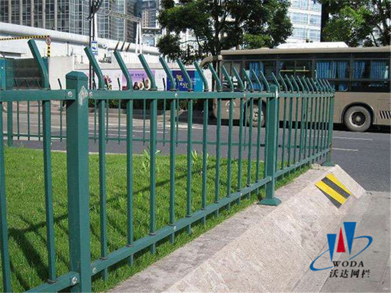 廣西公路護欄網(wǎng)圖片3