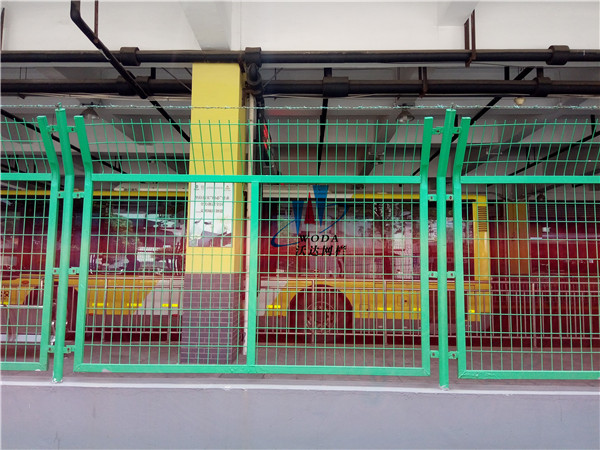 廣西公路護欄網(wǎng)圖片5