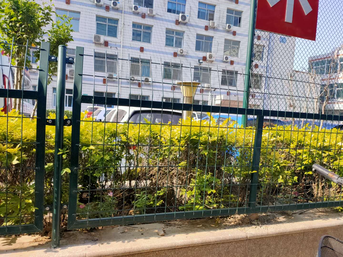 廣西公路護欄網(wǎng)圖片8