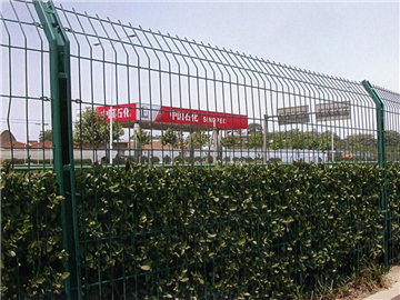 廣西C型柱隔離柵圖片3 廣西C型柱隔離柵圖片3